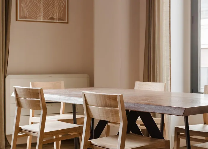 Piazza Barberini, Sonder By Marriott Bonvoy