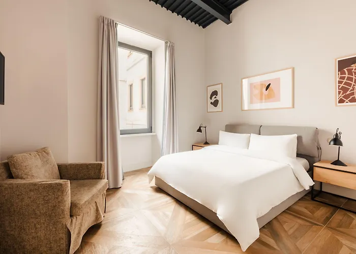 Piazza Barberini, Sonder By Marriott Bonvoy
