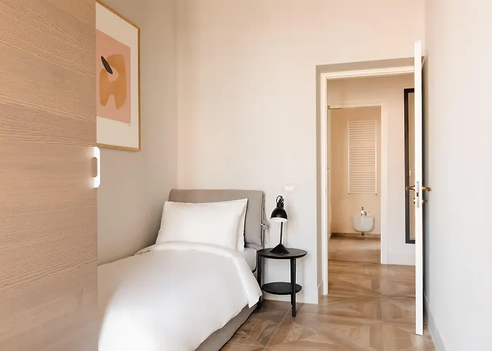Piazza Barberini, Sonder By Marriott Bonvoy 3* רומא